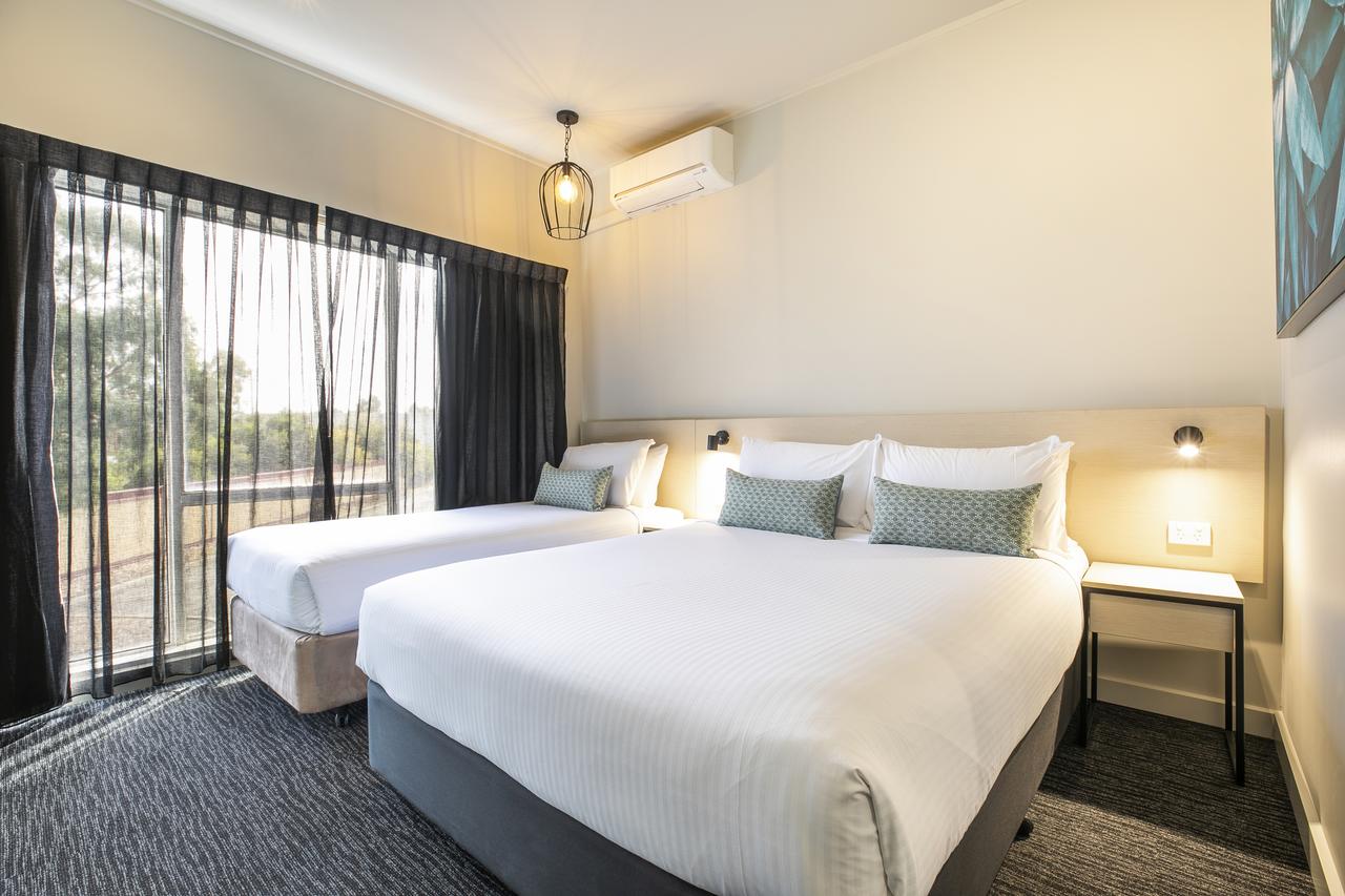 Thomastown VIC Accommodation Burleigh