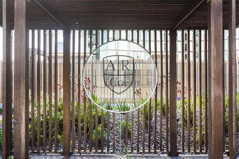 Stylish Apartment+Netflix - Accommodation Burleigh 20