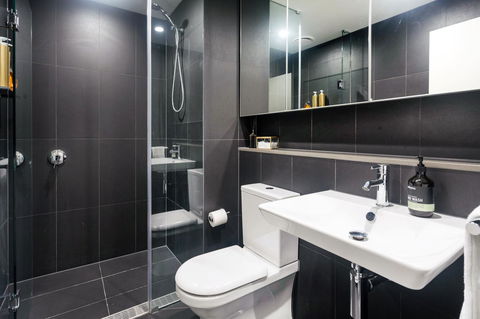 Stylish Apartment+Netflix - Accommodation Burleigh 18