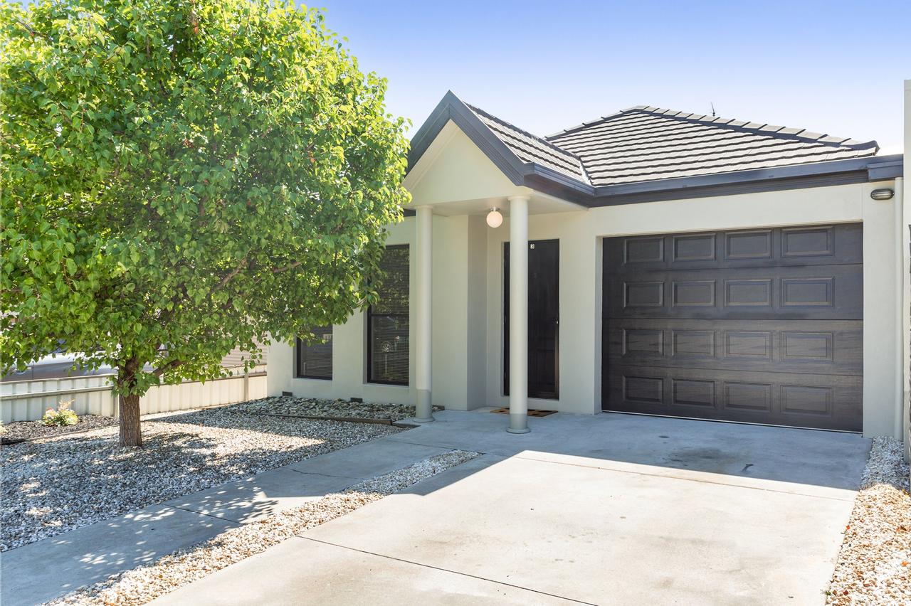 East Bendigo VIC Accommodation Burleigh
