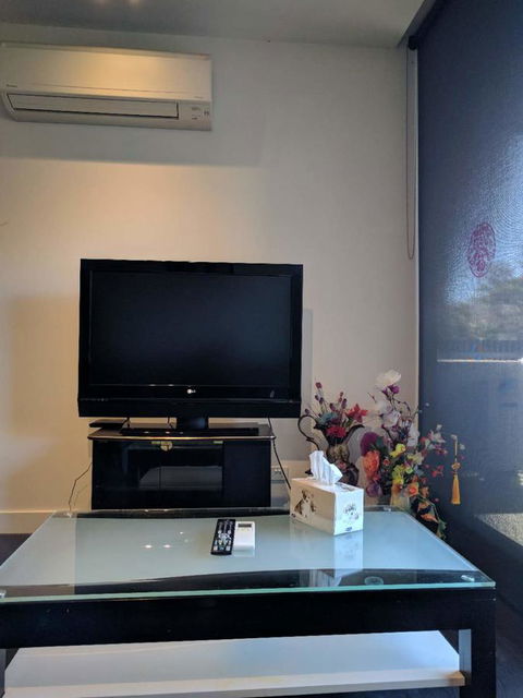 Camberwell Burke Road Apartment - Accommodation Burleigh 5