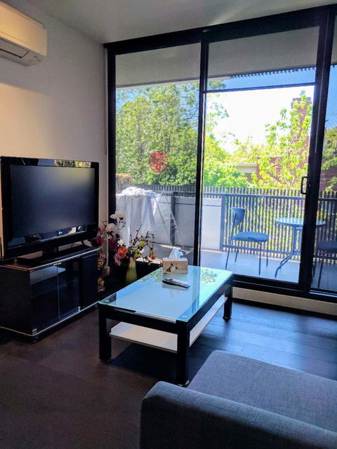 Camberwell Burke Road Apartment - Accommodation Burleigh 6