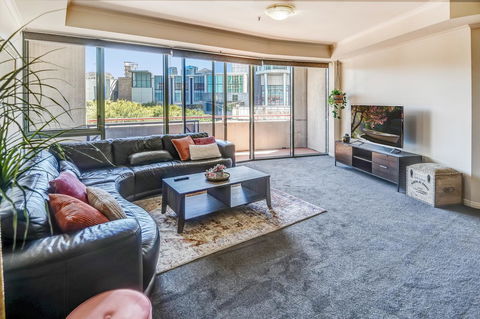 Southbank Tower Apartments - Accommodation Burleigh 0