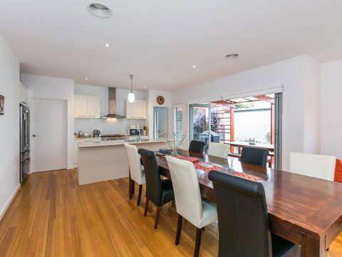 Torquay Timeout - Accommodation Burleigh 3