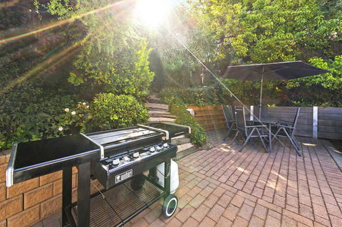 Cathedral Motor Inn - Accommodation Burleigh 4
