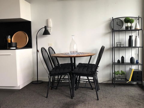 Fantastic Southbank Apartment - Accommodation Burleigh 5