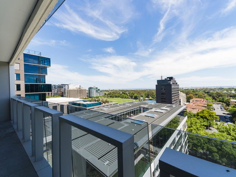 Fawkner Apartment Bay-view 5 - Accommodation Burleigh 4