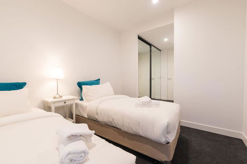 Astrina 2 Bed 2 Bath Apartment - Accommodation Burleigh 6