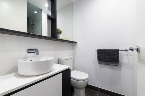 Astrina 2 Bed 2 Bath Apartment - Accommodation Burleigh 9