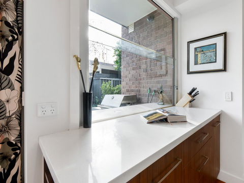 Boutique Stays - Maple On Kent - Accommodation Burleigh 5