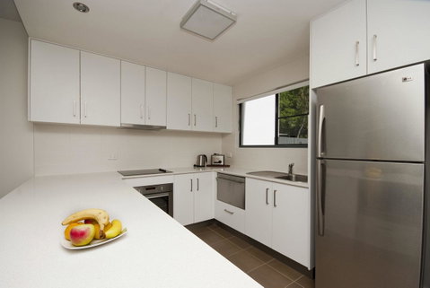 Woodville Beach Townhouse 6 - Accommodation Burleigh 3