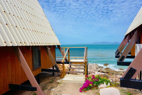 Nomads Magnetic Island - Accommodation Burleigh 27