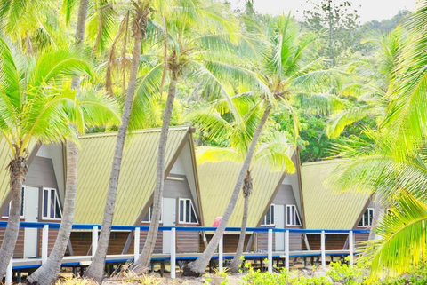 Nomads Magnetic Island - Accommodation Burleigh 15
