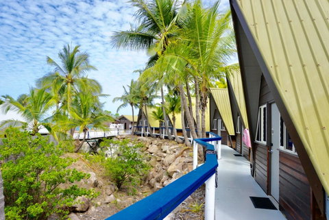Nomads Magnetic Island - Accommodation Burleigh 14