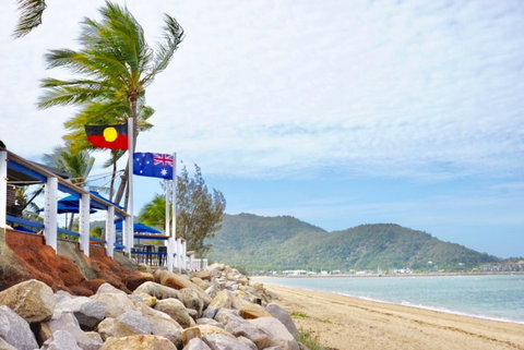 Nomads Magnetic Island - Accommodation Burleigh 24