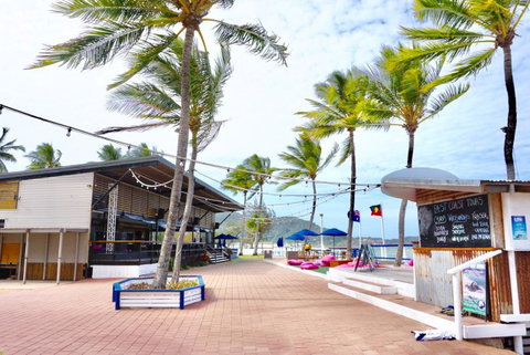 Nomads Magnetic Island - Accommodation Burleigh 11