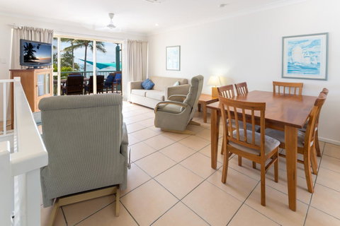 Sails On Horseshoe - Accommodation Burleigh 18