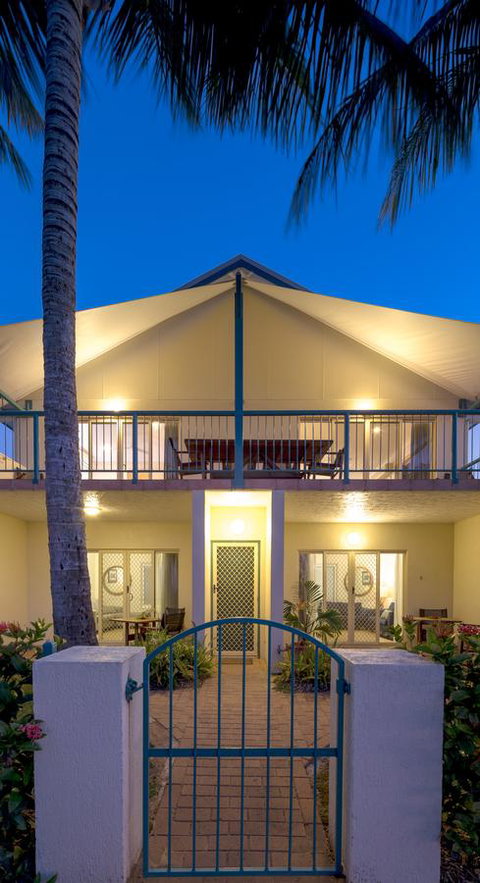 Sails On Horseshoe - Accommodation Burleigh 5