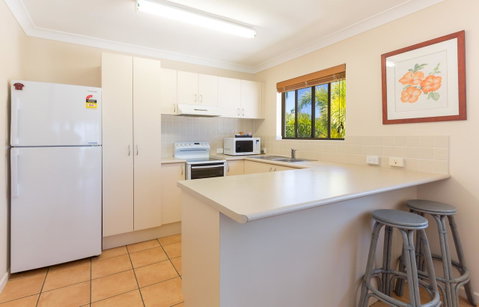 Sails On Horseshoe - Accommodation Burleigh 36