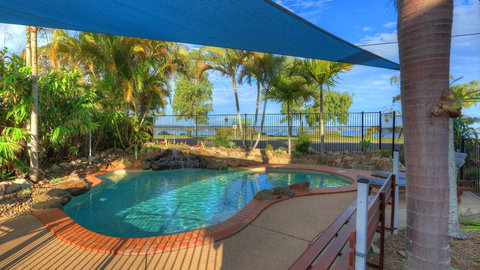 Dolphin Waters - Accommodation Burleigh 15