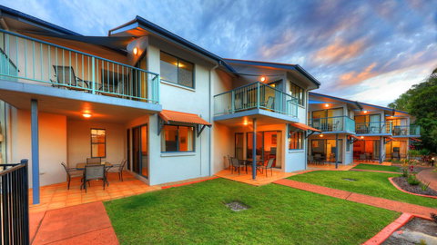 Dolphin Waters - Accommodation Burleigh 16