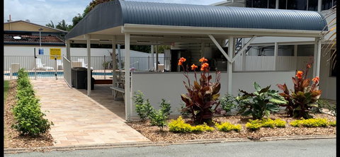 Alex Beach Cabins And Tourist Park - Accommodation Burleigh 4