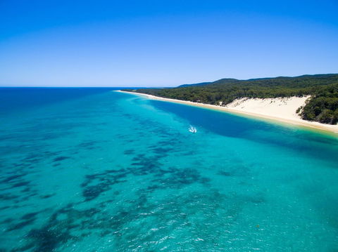 Castaways Moreton Island - Accommodation Burleigh 4