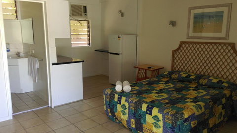 Amaroo On Mandalay, Magnetic Island - Accommodation Burleigh 1