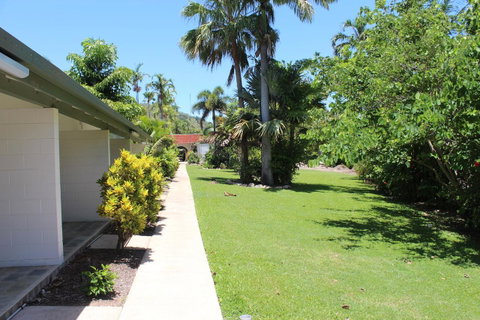 Amaroo On Mandalay, Magnetic Island - Accommodation Burleigh 37