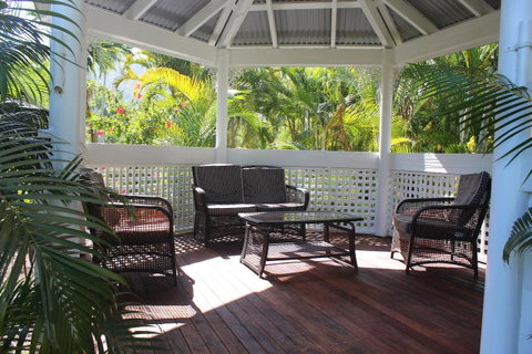 Amaroo On Mandalay, Magnetic Island - Accommodation Burleigh 25