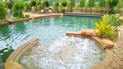 Island Leisure Resort - Accommodation Burleigh 6