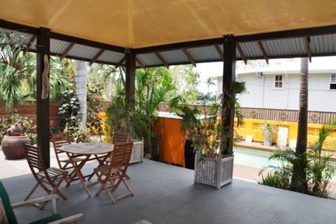 Serenity - Accommodation Burleigh 14
