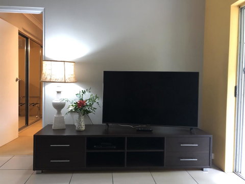 Serenity - Accommodation Burleigh 20