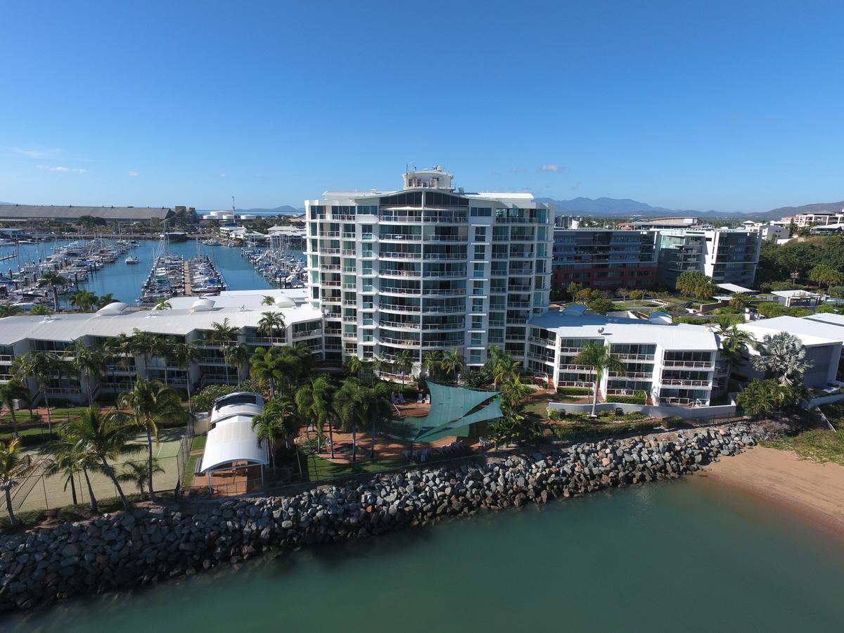 Townsville QLD Accommodation Burleigh