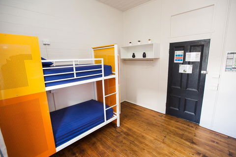 Mad Monkey Central - Accommodation Burleigh 20