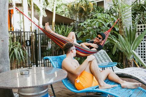 Mad Monkey Central - Accommodation Burleigh 34
