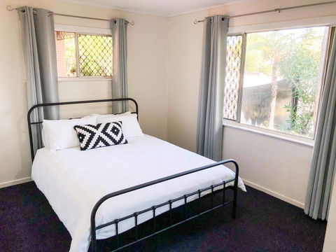 Picnic Point Villas - Accommodation Burleigh 9