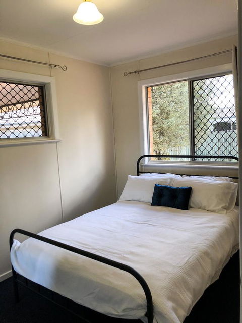 Picnic Point Villas - Accommodation Burleigh 11