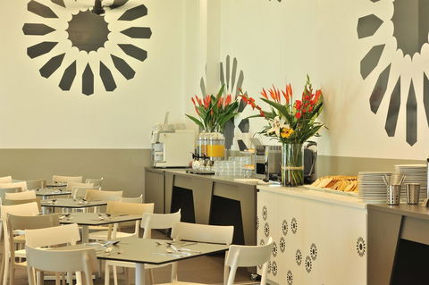 Portsea 26 - Accommodation Burleigh 9