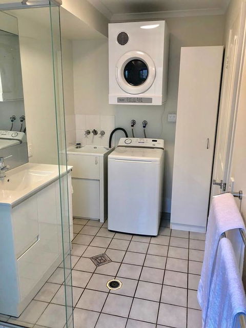 Sunrise Haven - Accommodation Burleigh 14