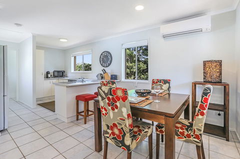 Sunrise Haven - Accommodation Burleigh 7