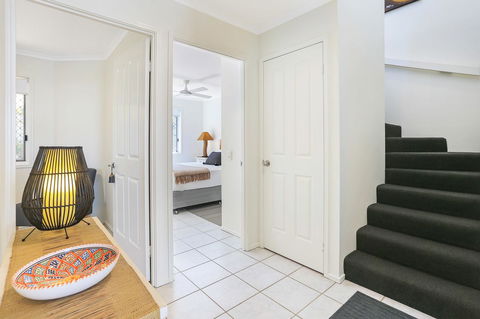 Sunrise Haven - Accommodation Burleigh 12