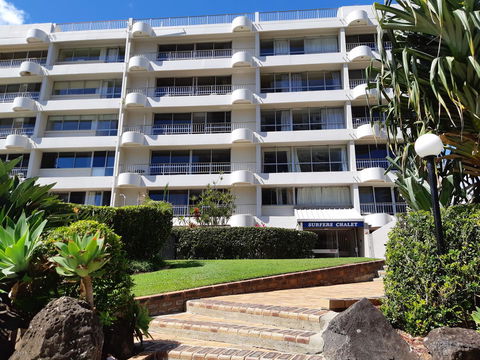 Surfers Chalet - Accommodation Burleigh 1