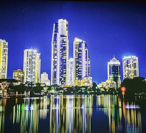 Circle Luxury Holidays - Accommodation Burleigh 32