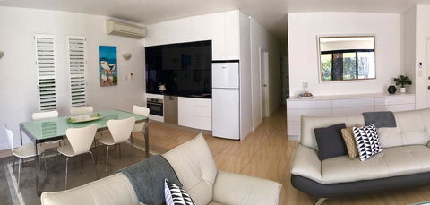 Bayona 1 Little Cove - Accommodation Burleigh 2