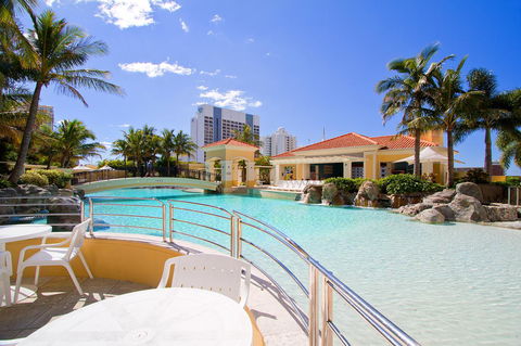Mantra Towers Of Chevron - Accommodation Burleigh 1