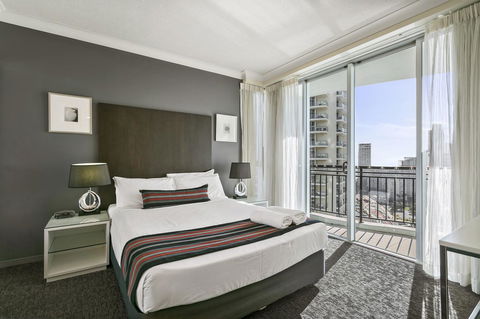 Mantra Towers Of Chevron - Accommodation Burleigh 22