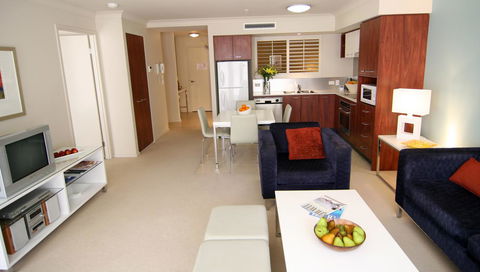 Mantra Towers Of Chevron - Accommodation Burleigh 15