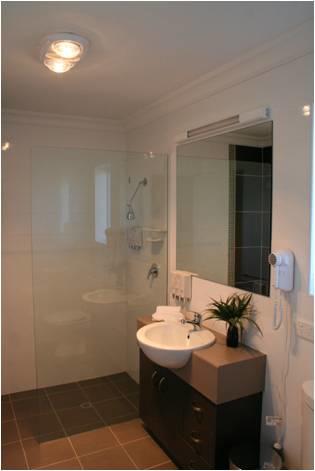 Drovers Motor Inn - Accommodation Burleigh 0