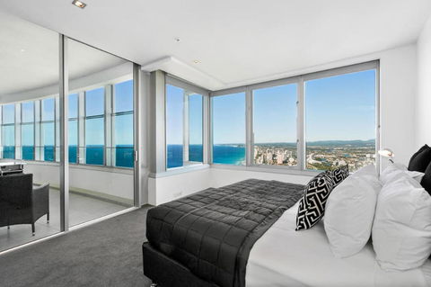 Q1 Resort & Spa - Official - Accommodation Burleigh 35